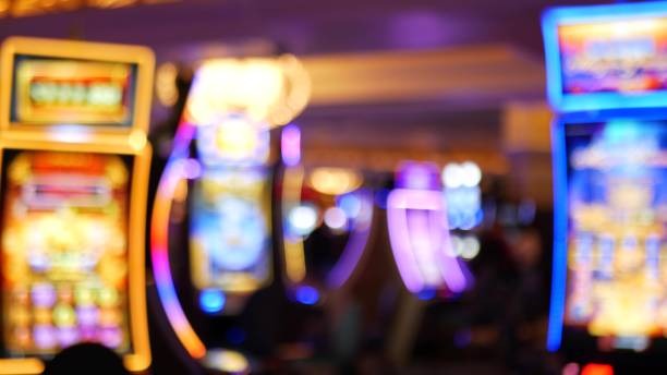 Platinum adds exclusive championship events sizi VIP Platinum membership card displaying higher rebate and exclusive events